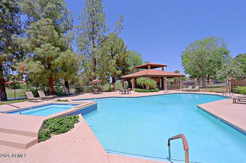 20251005012004277677000000-o