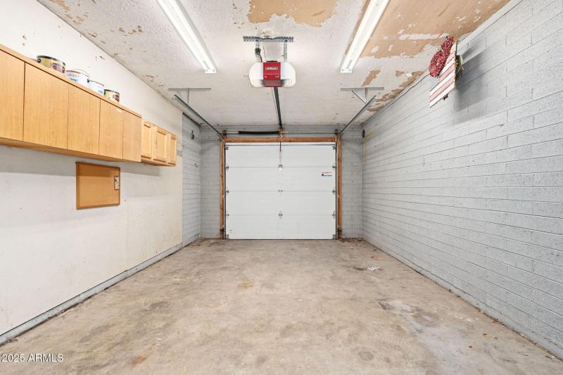 3215 W Sharon Ave - 24