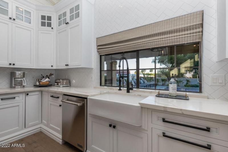 20200407223705940321000000-o