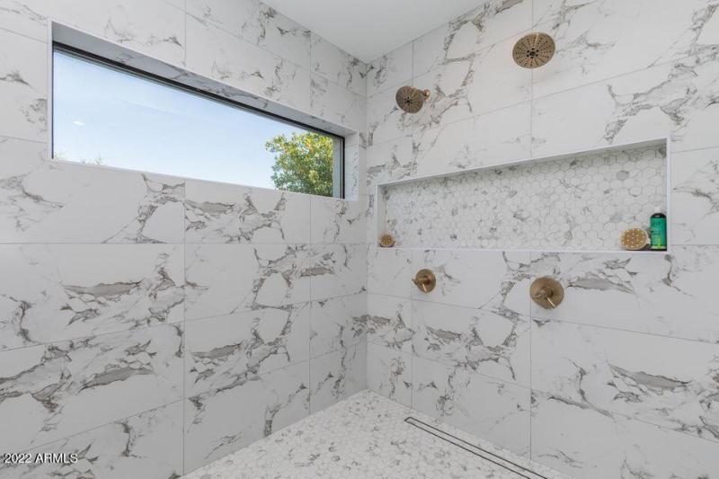 20200407223709887935000000-o