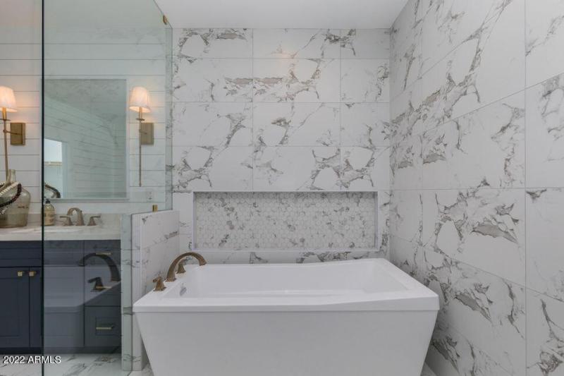 20200407223710312288000000-o