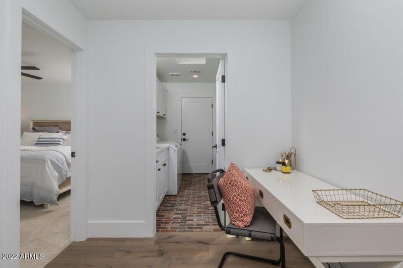 20200407223712950291000000-o