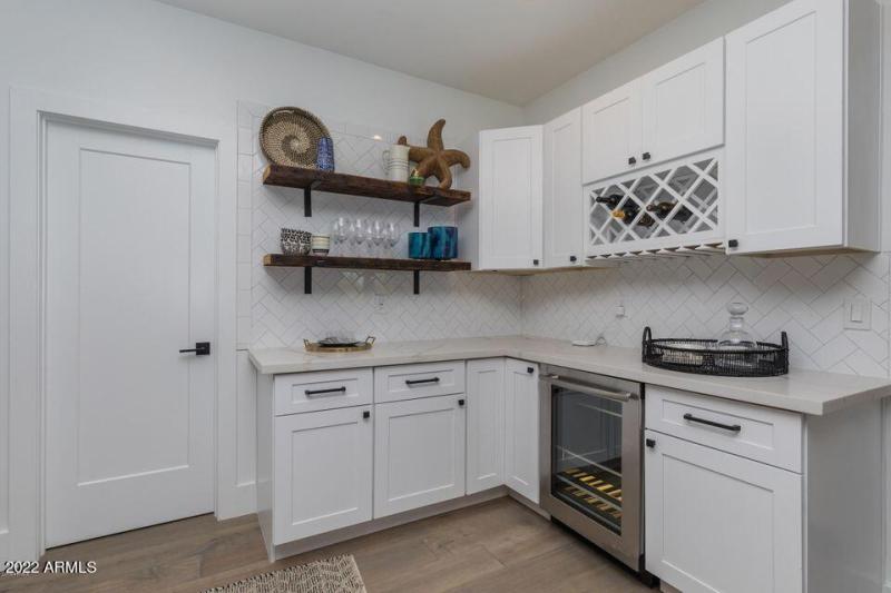 20200407223711218680000000-o