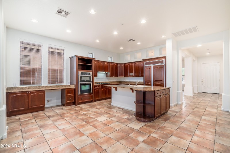 9098 E Mohawk Ln (8)