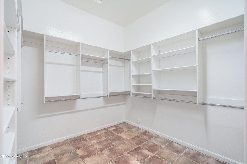 Walk in Closet