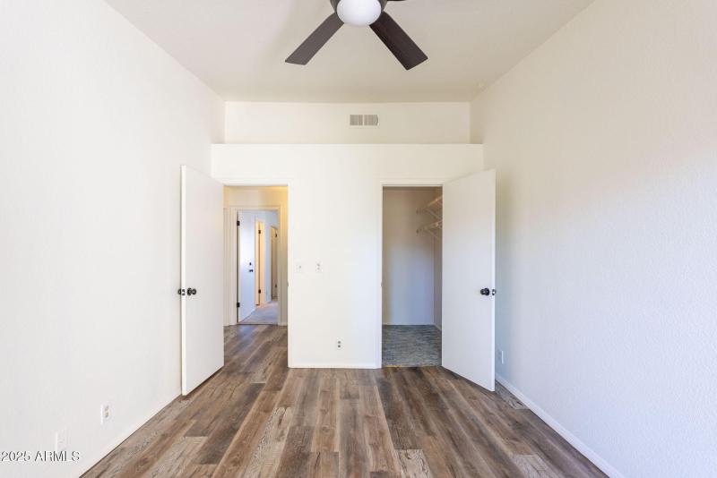 27-web-or-mls-Baseline-27