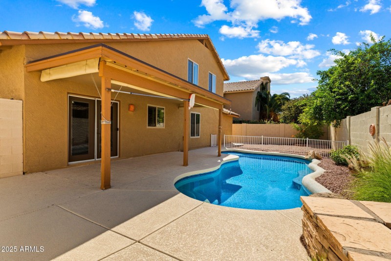 015__14816 N 90th Ave