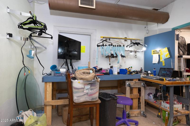 Interior - Work Station