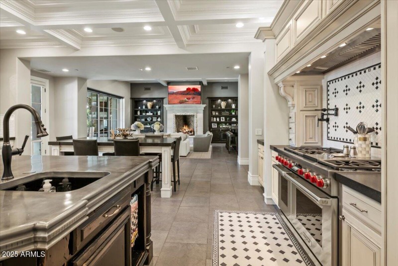 Chef's Kitchen