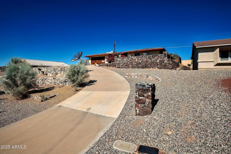 3941 Albacore Dr (2)