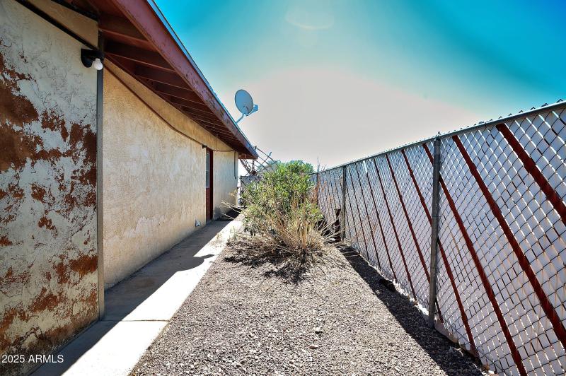 3941 Albacore Dr (12)