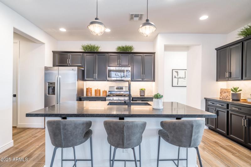 7925 E Raleigh Avenue