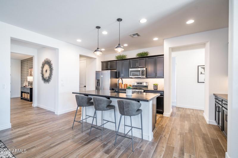 7925 E Raleigh Avenue