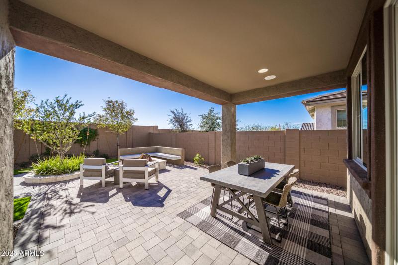 7925 E Raleigh Avenue