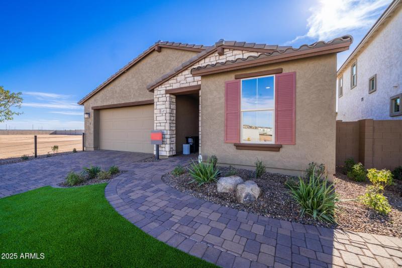 7925 E Raleigh Avenue