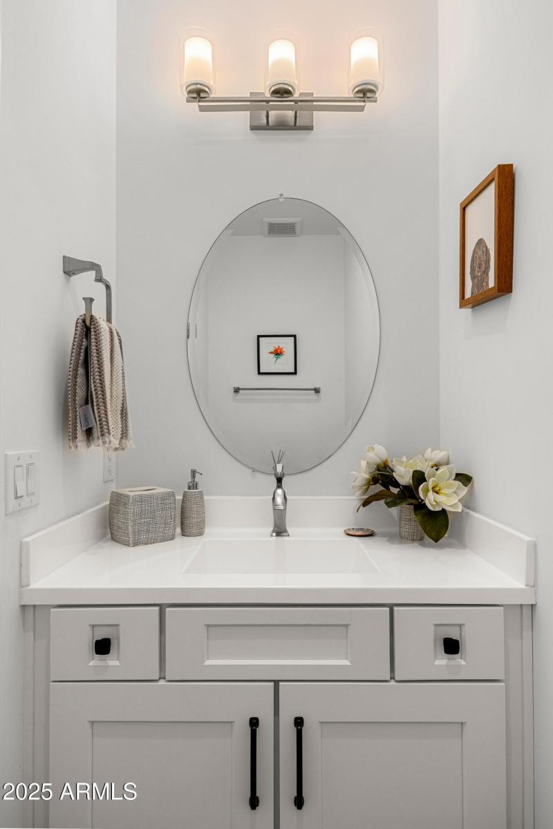 18powder room