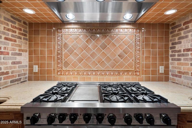 032-Stove _ Kitchen