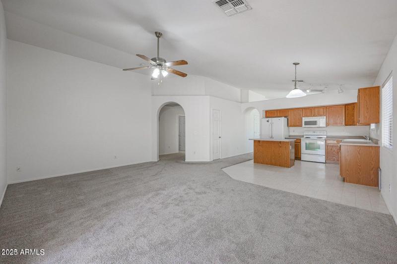 20230803224128991661000000-o