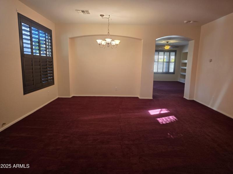 Livingroom/ Dining room