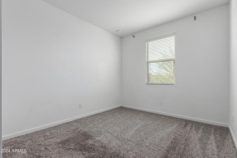 0025-25 - San Vicente