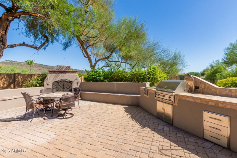 Patio Grilling Area 2