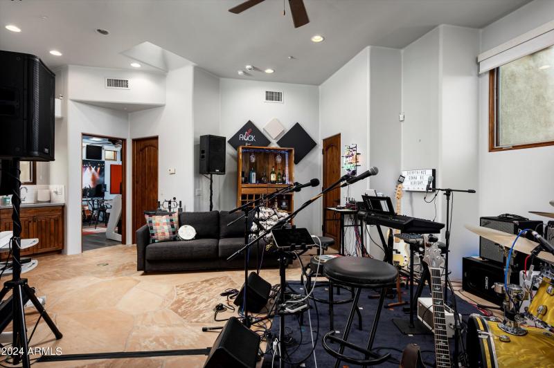 Casita Great Room (Music Studio set-up)