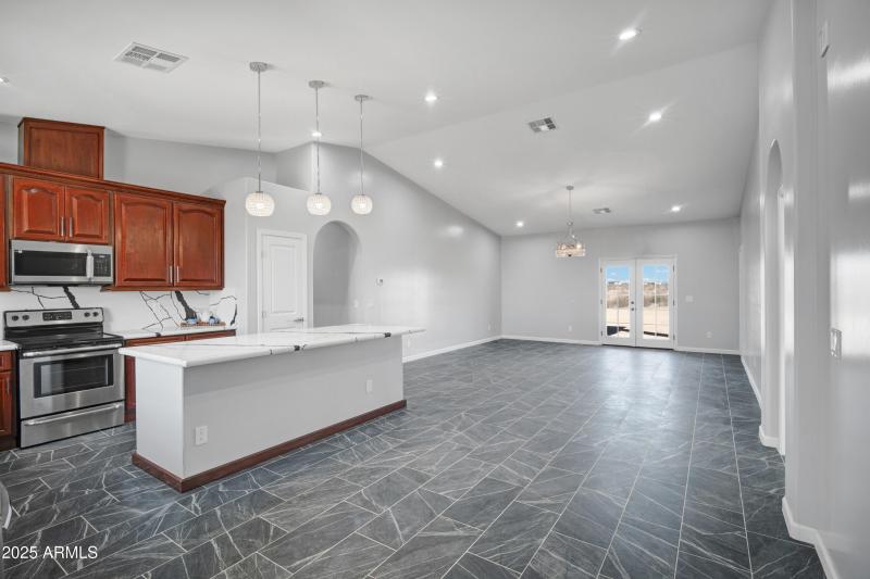 35532 W Chipman Rd-1