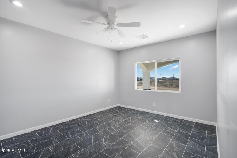 35532 W Chipman Rd-31