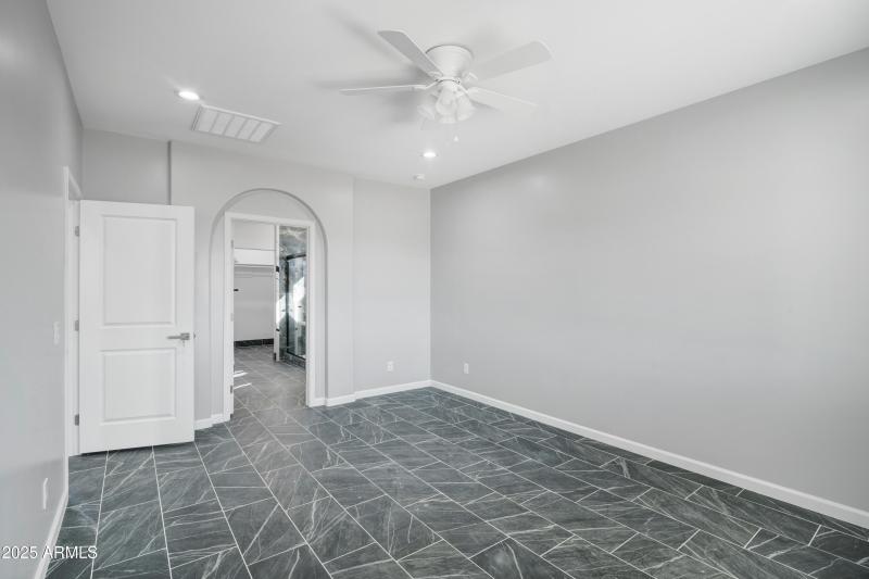 35532 W Chipman Rd-37