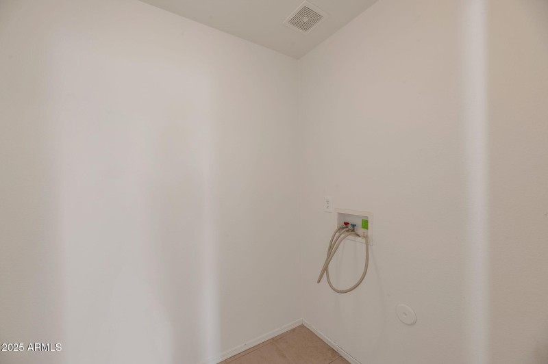 8-web-or-mls-QP-5880