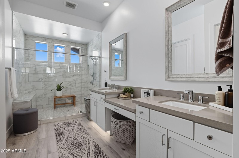 59-web-or-mls-1837 E Villa Linda Dr Phoe