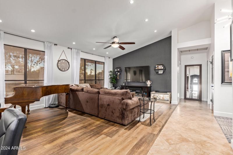 0017-17 Tamarisk 2555