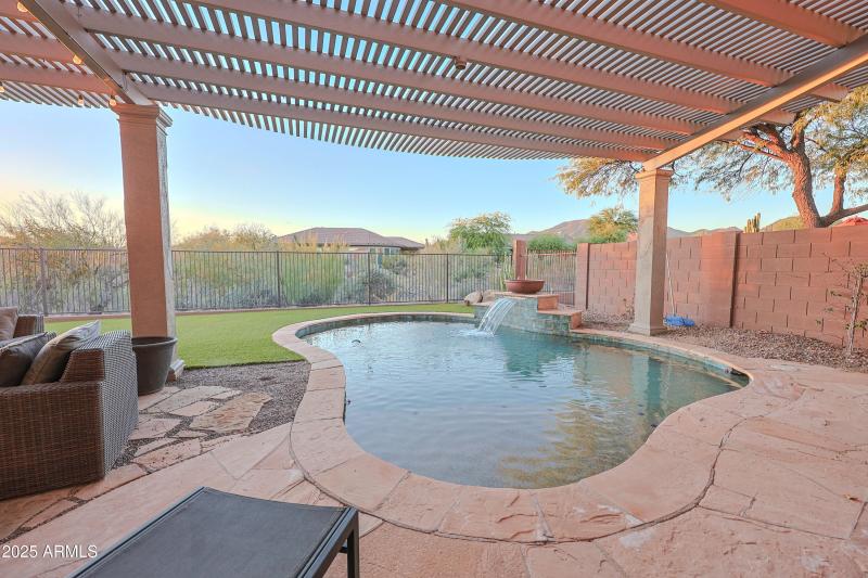 40704 N BELL MEADOW TRL