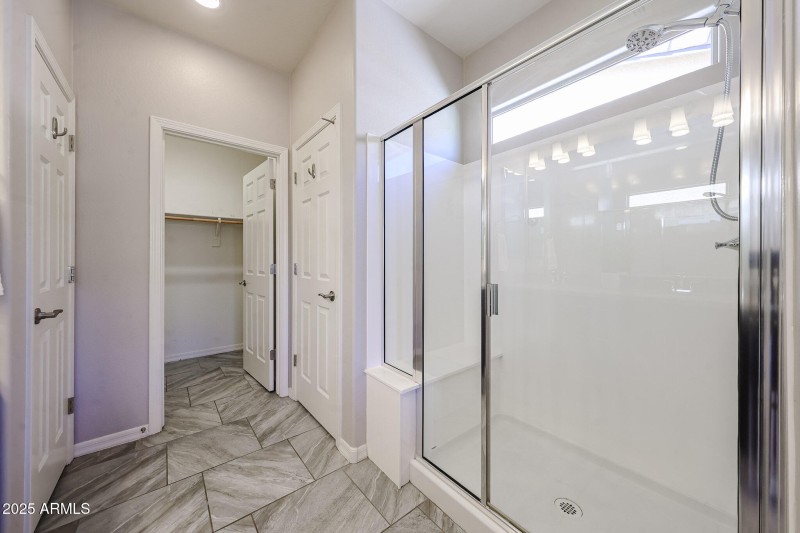 Oversized Walk-in Shower