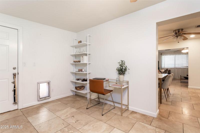 002b arizona room 02