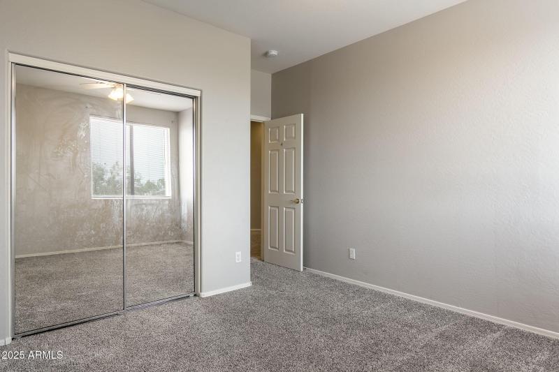 31-web-or-mls-6821-w-el-cortez-pl