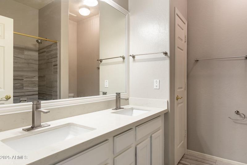 33-web-or-mls-6821-w-el-cortez-pl