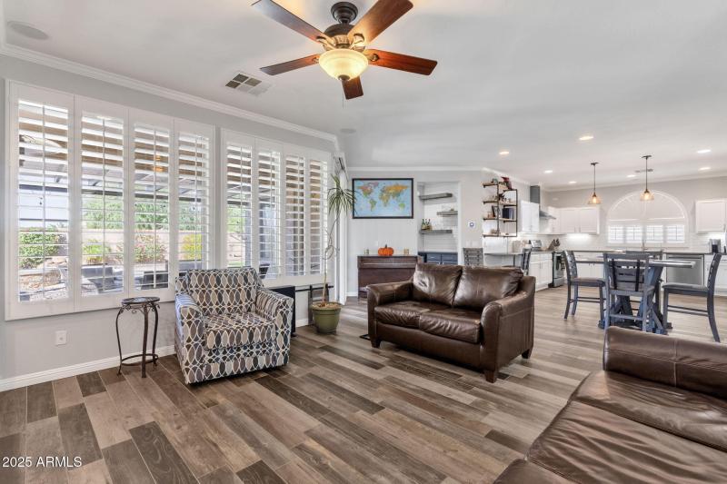 8-web-or-mls-5314-s-barley-way