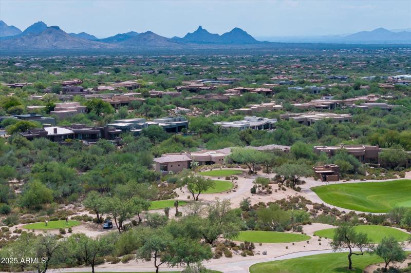 Golf course views and mountains