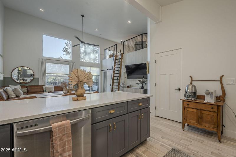 22-web-or-mls-Comanche-22