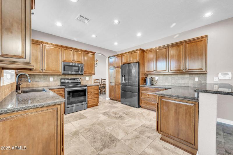 1302 W Winchester Way-13