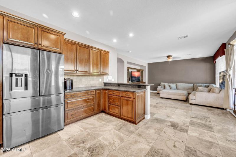 1302 W Winchester Way-14