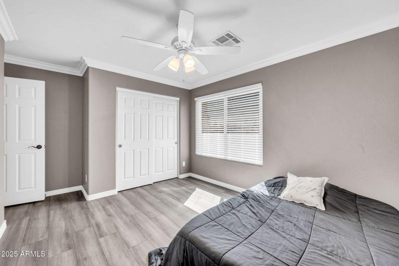 1302 W Winchester Way-26