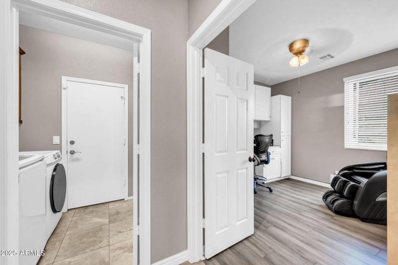 1302 W Winchester Way-36