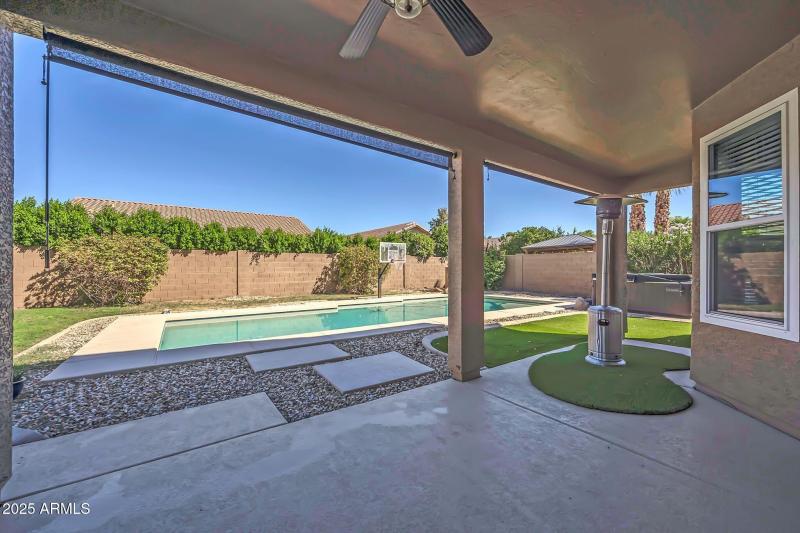 1302 W Winchester Way-43