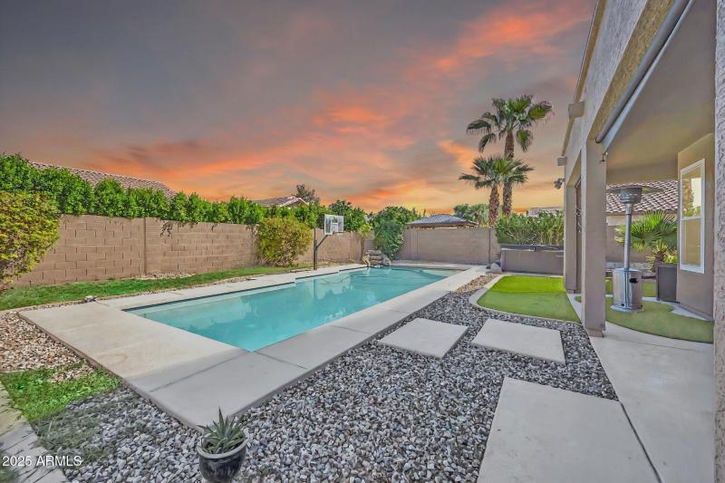 1302 W Winchester Way VT 5