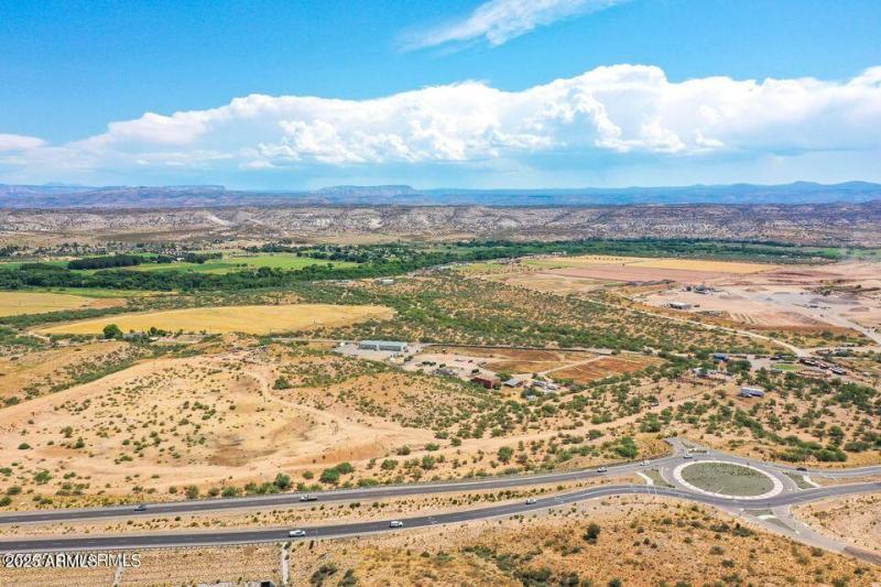 20230821224624173404000000-o