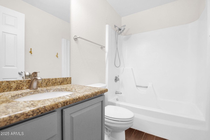 29-web-or-mls-P1303914