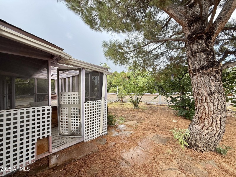 8-Front Yard Side entry covered porch
