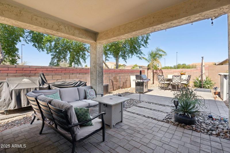 31-web-or-mls-S Stuart Ave-S0710-031